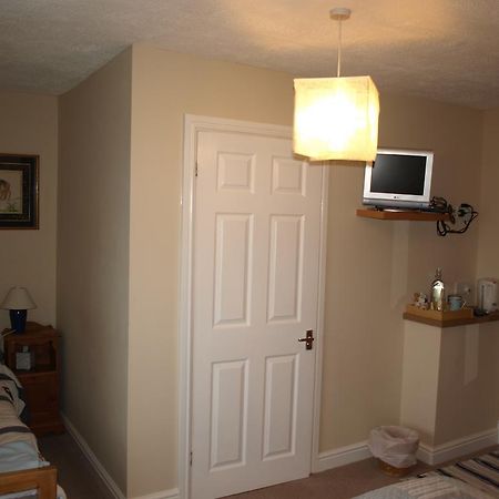 Cleaver Cottage Andover Extérieur photo