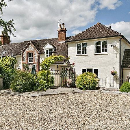 Cleaver Cottage Andover Extérieur photo