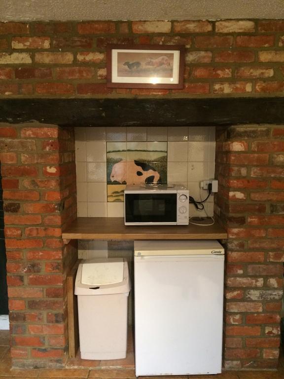 Cleaver Cottage Andover Extérieur photo