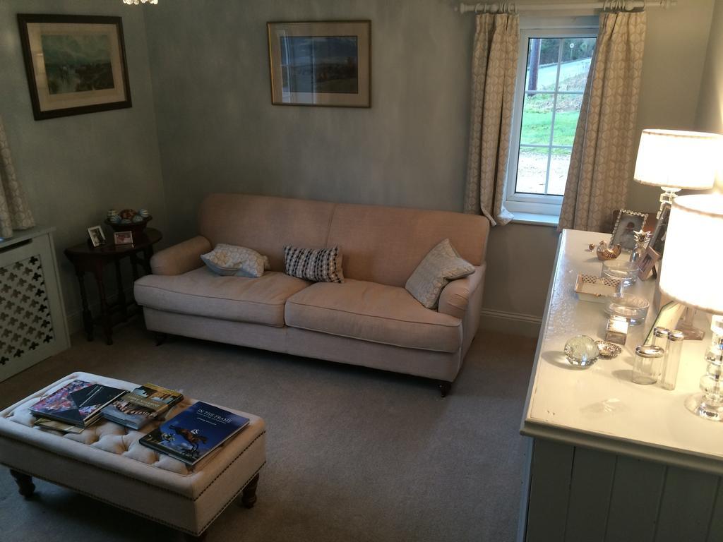 Cleaver Cottage Andover Extérieur photo