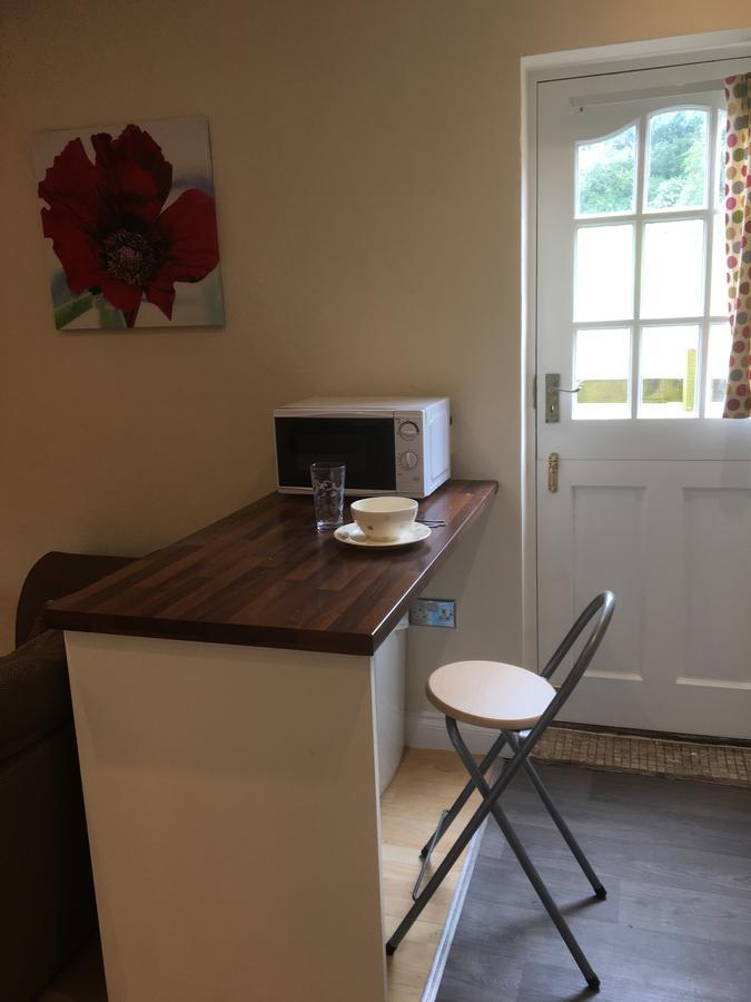 Cleaver Cottage Andover Extérieur photo