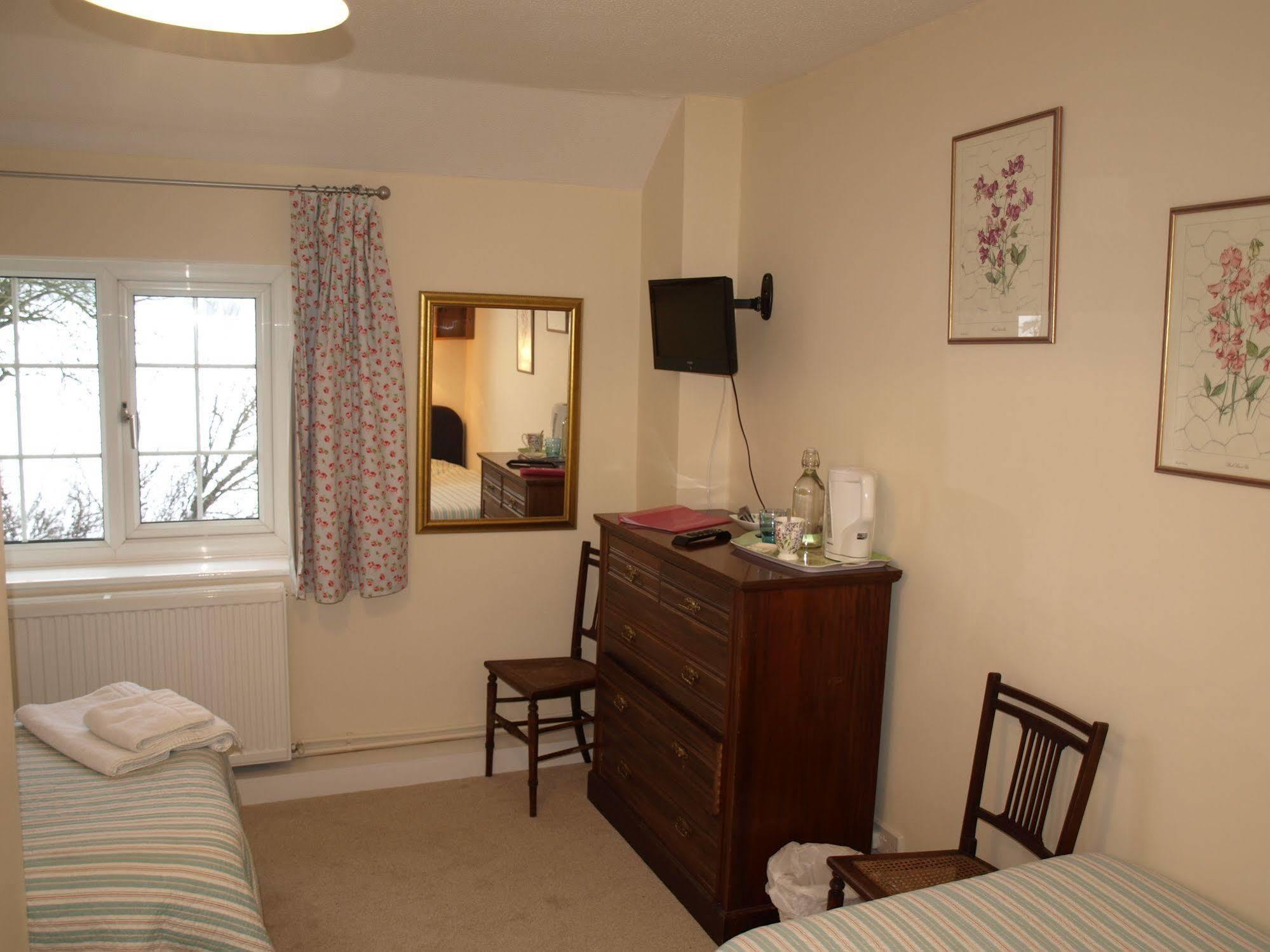 Cleaver Cottage Andover Extérieur photo